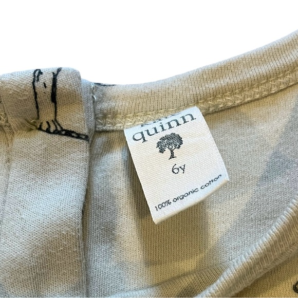 Kate Quinn Bulldogs Flutter Sleeve Tee Size 6Y GUC - Picture 3 of 3